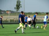 Laatste training S.K.N.W.K. JO11-1JM van seizoen 2022-2023 (partijtje tegen de ouders) (99/221)